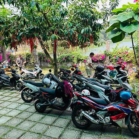 Ben Ho Homestay Xa Gia Tan Bagian luar foto