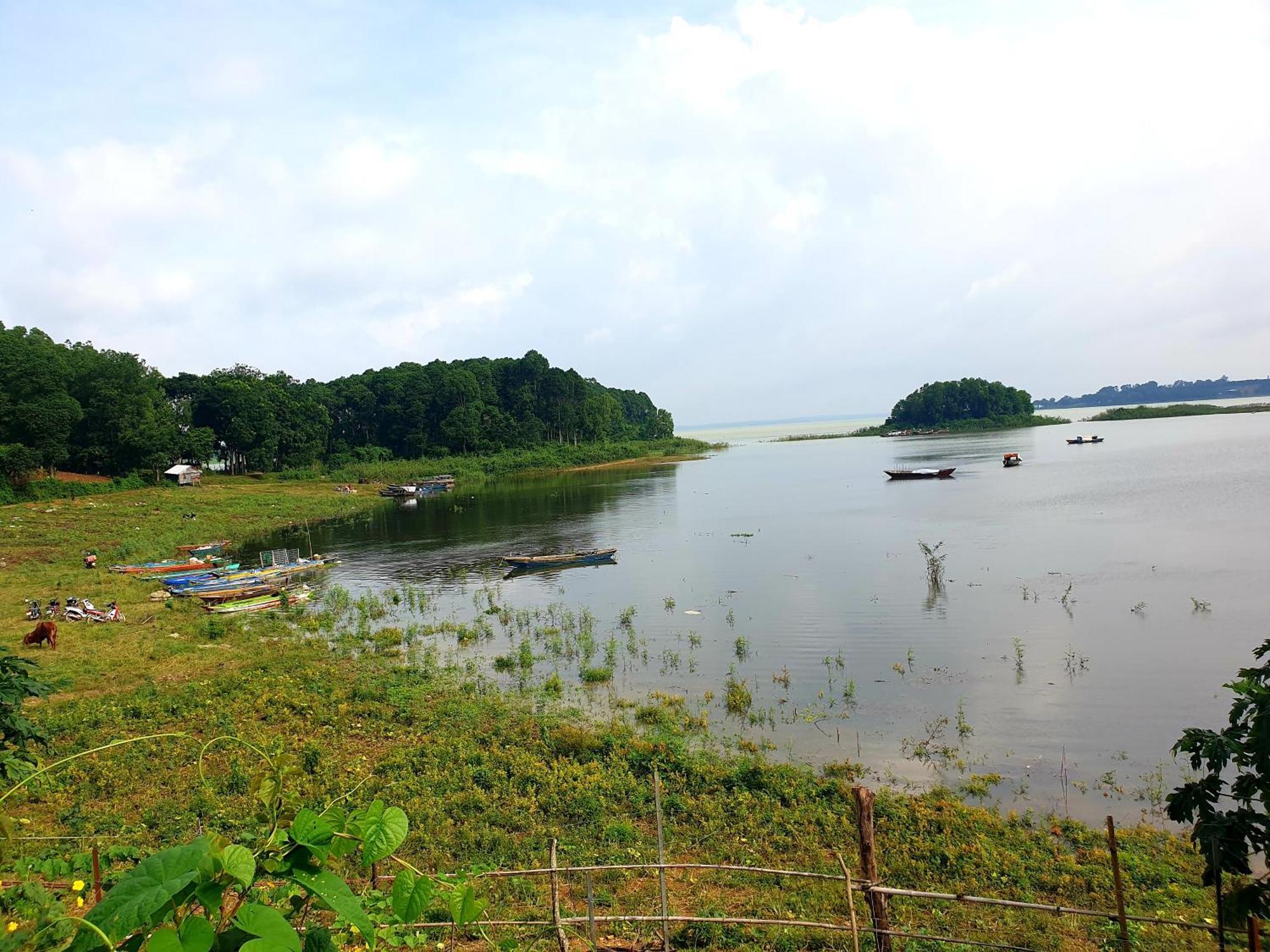 Ben Ho Homestay Xa Gia Tan Bagian luar foto