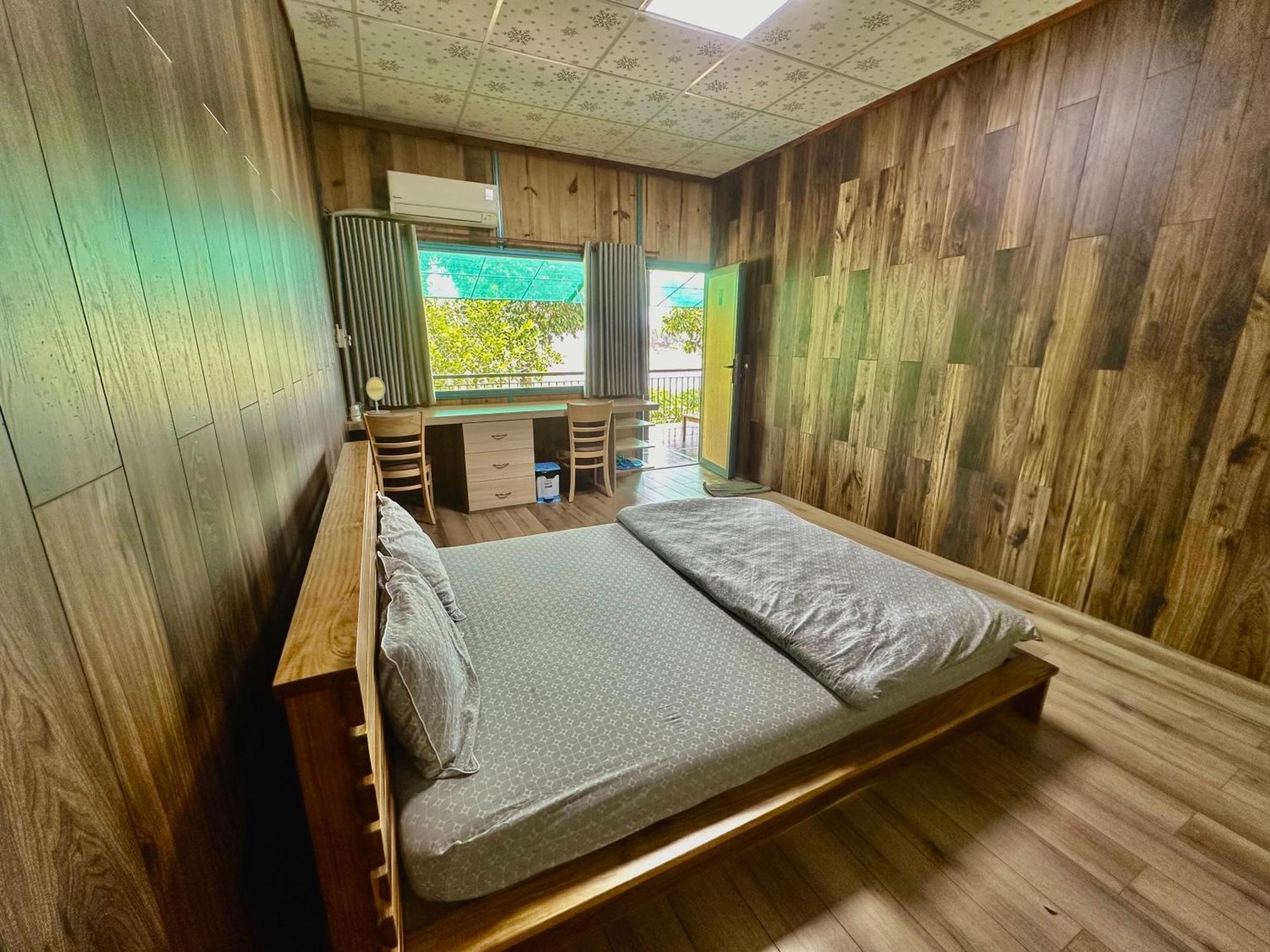 Ben Ho Homestay Xa Gia Tan Bagian luar foto
